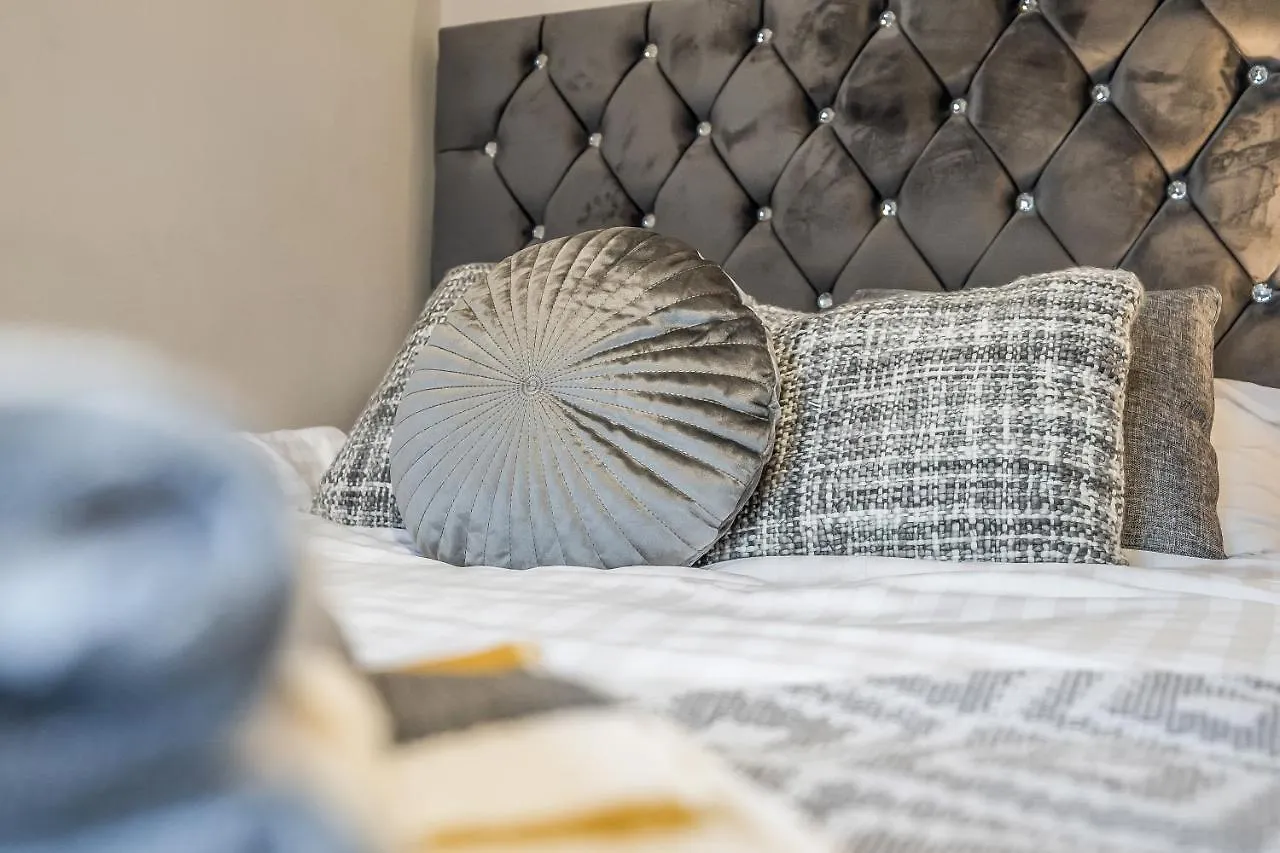 Appartamento Private Ground Floor Main Door Entrance - Spacious 2 Bedroom Property - The Shore, Leith Edimburgo